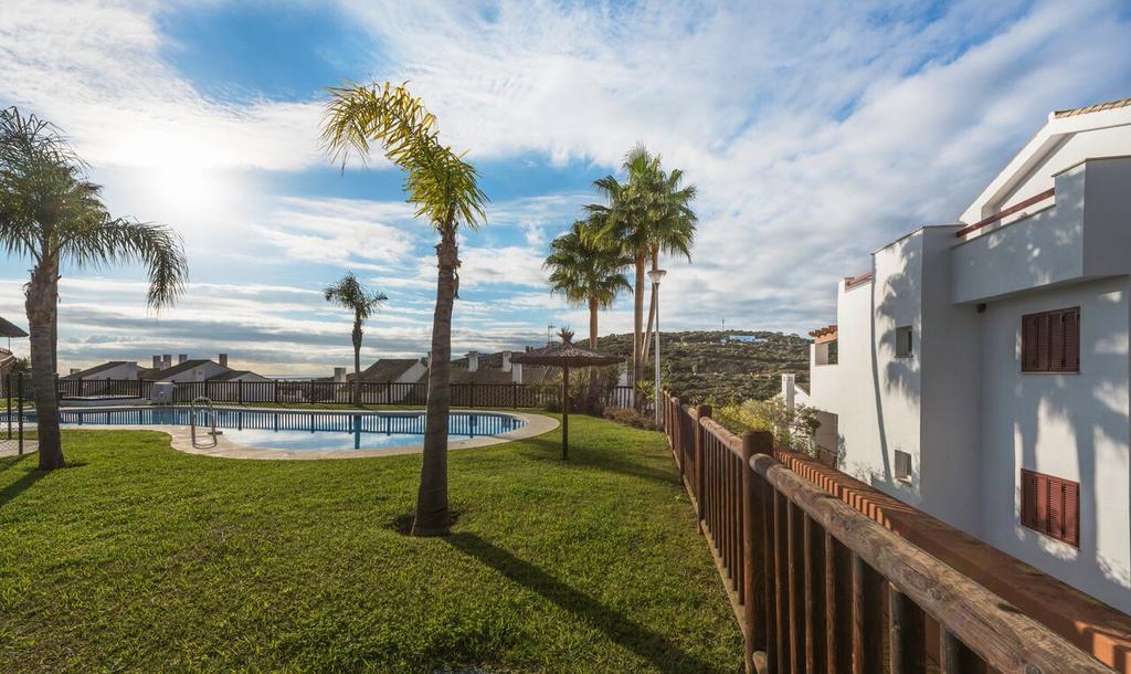 Albayt Nueva Alcaidesa Apartments Sotogrande Exterior foto
